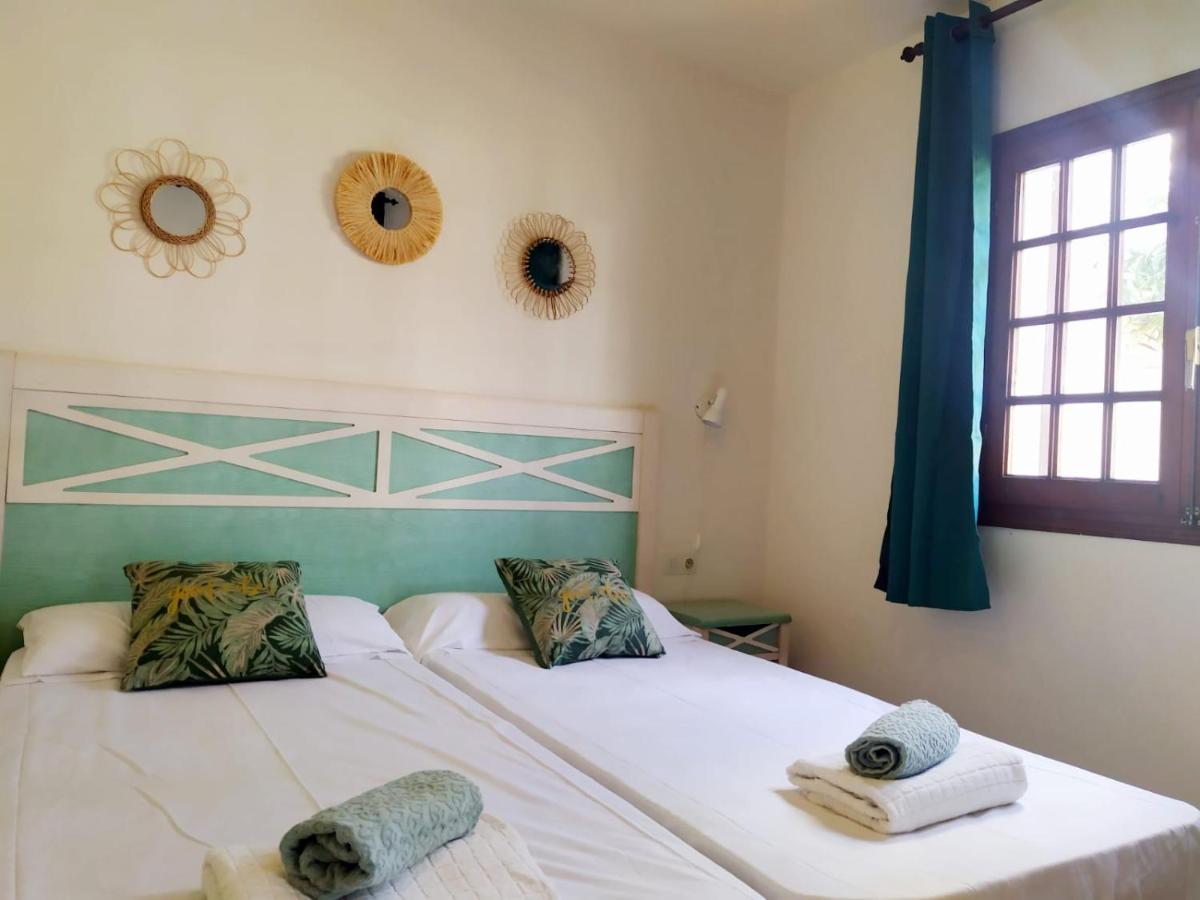 Cheap & Chic Apartamentos En Son Bou De 2 Dormitorios מראה חיצוני תמונה